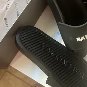 Balenciaga | Shoes | Balenciaga 454484wsg0 0000 Sneaker Tess  display picture 1